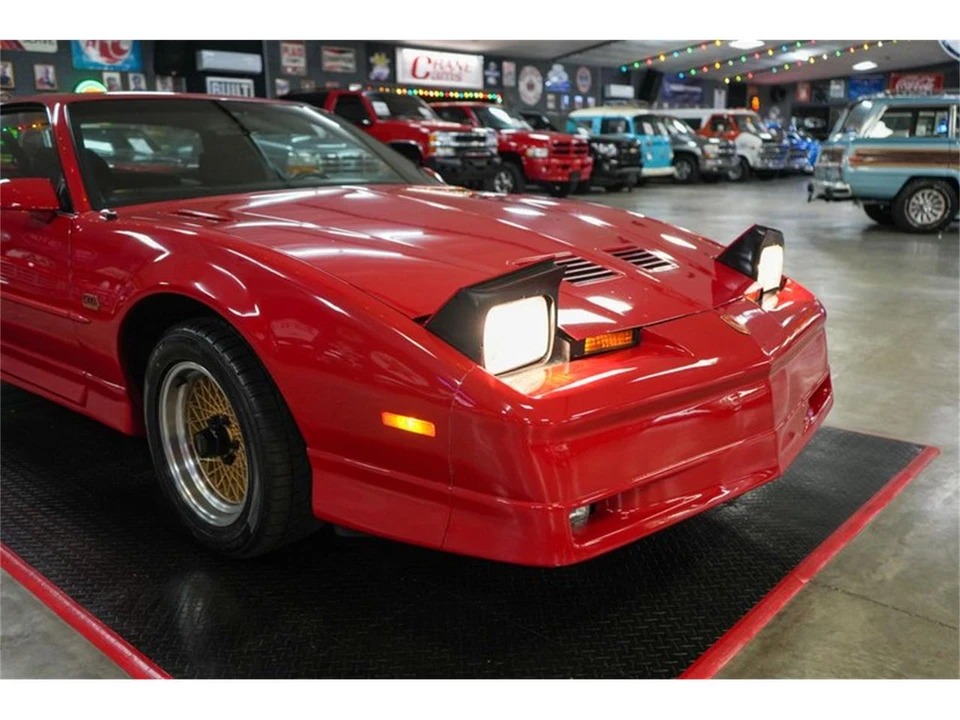 1987 Pontiac Firebird Trans Am 3rd Gen - Image 12 of 31