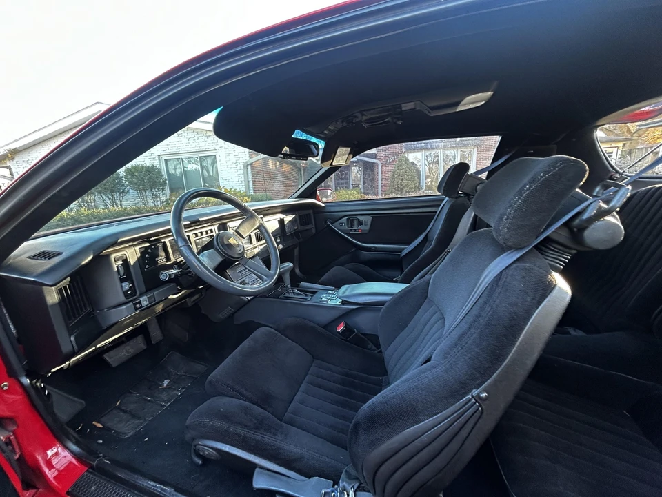 1987 Pontiac Firebird Trans Am 3rd Gen - Image 21 of 31