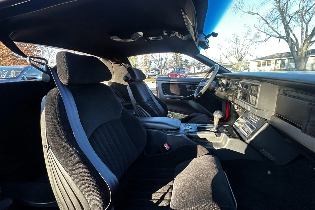1987 Pontiac Firebird Trans Am 3rd Gen - Image 26 of 31