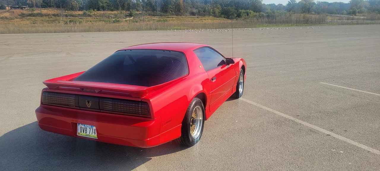 1987 Pontiac Firebird Trans Am 3rd Gen - Image 10 of 31