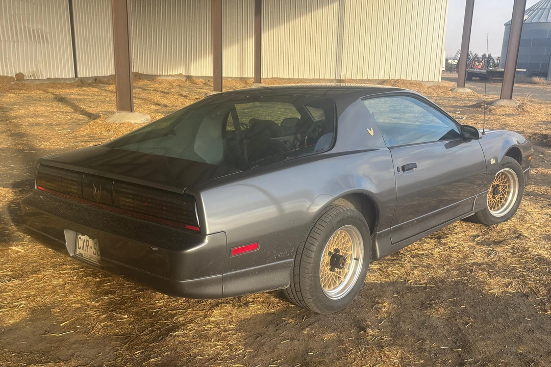 1987 Pontiac Firebird Trans Am 3rd Gen - Image 4 of 31
