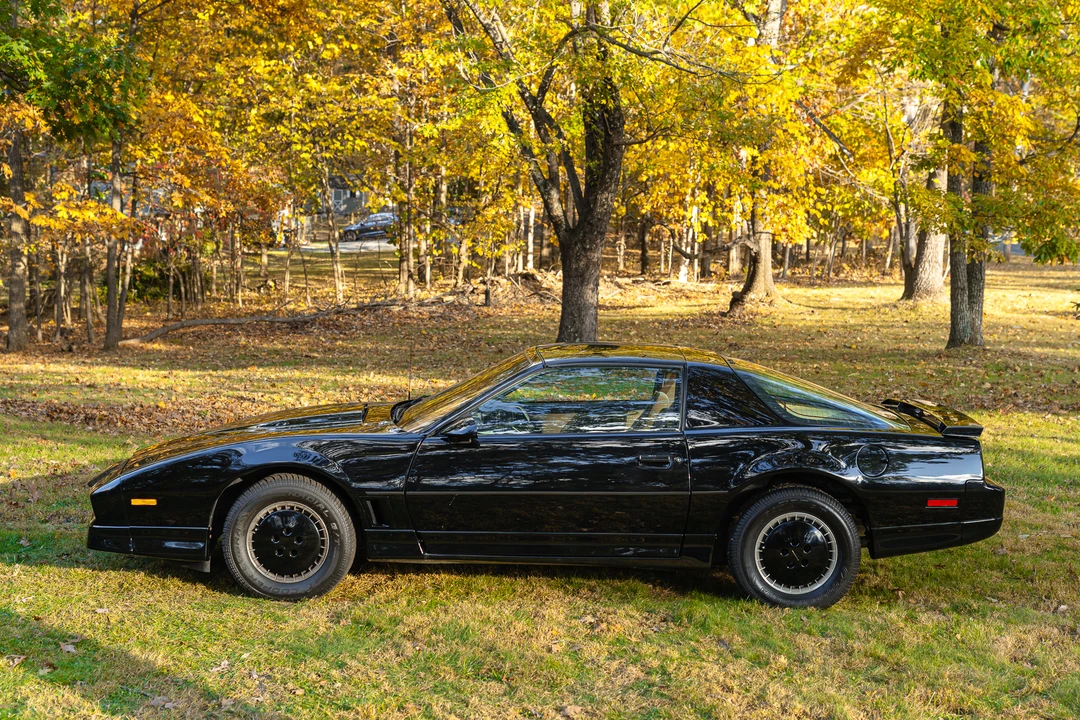 1987 Pontiac Firebird Trans Am 3rd Gen - Image 12 of 31
