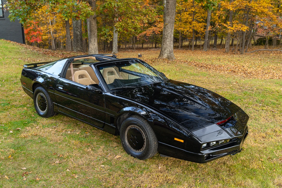 1987 Pontiac Firebird Trans Am 3rd Gen - Image 19 of 31