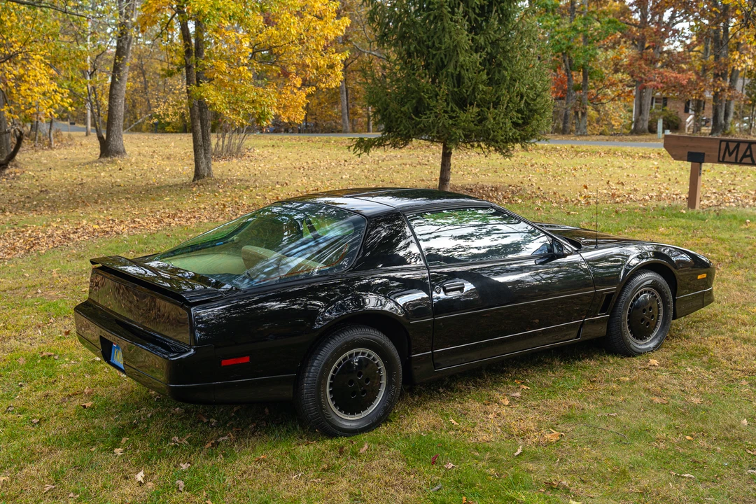 1987 Pontiac Firebird Trans Am 3rd Gen - Image 23 of 31