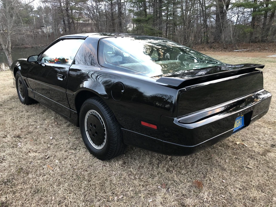 1987 Pontiac Firebird Trans Am 3rd Gen - Image 4 of 31