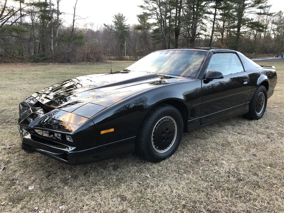 1987 Pontiac Firebird Trans Am 3rd Gen - Image 2 of 31