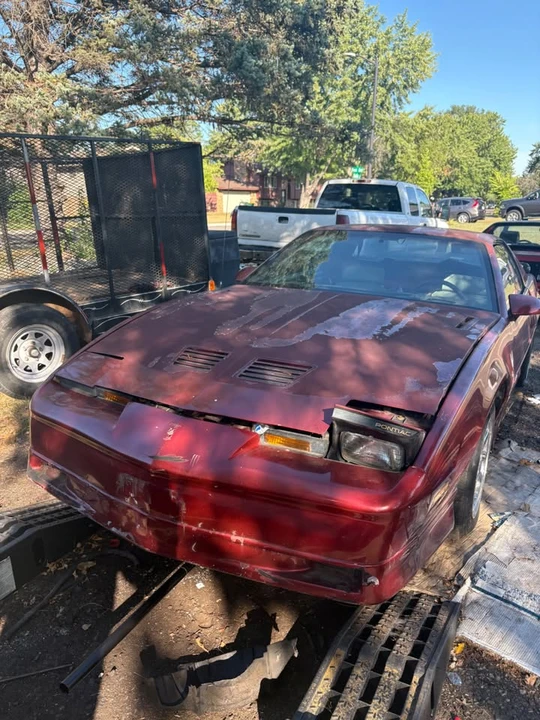1987 Pontiac Firebird Trans Am 3rd Gen - Image 2 of 7