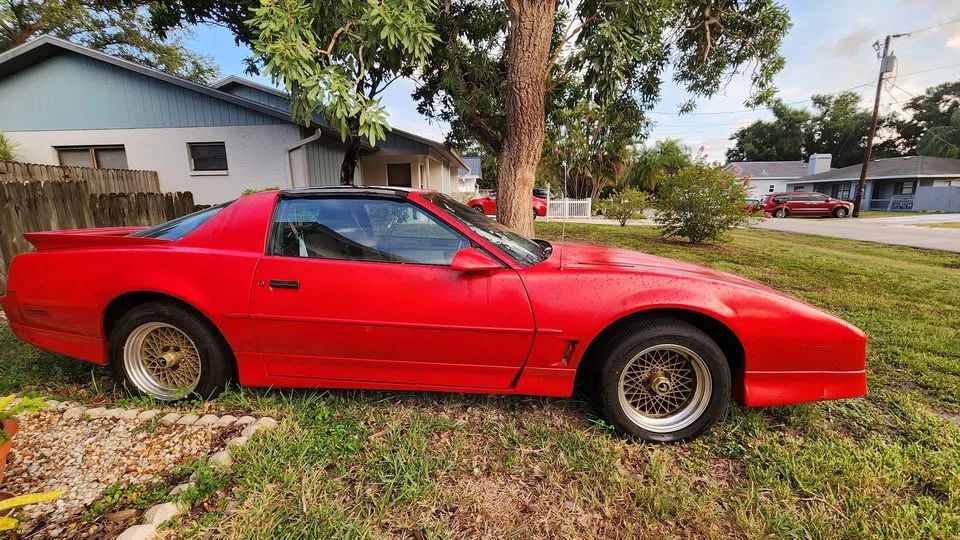 1987 Pontiac Firebird Trans Am 3rd Gen - Image 2 of 8