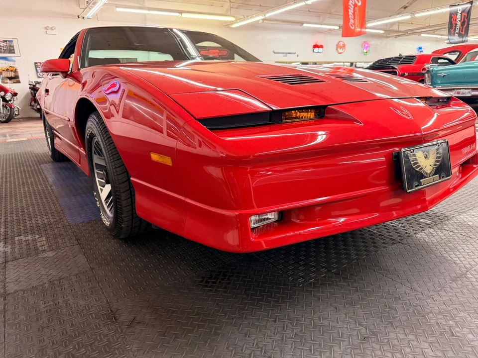 1987 Pontiac Firebird Trans Am 3rd Gen - Image 11 of 21