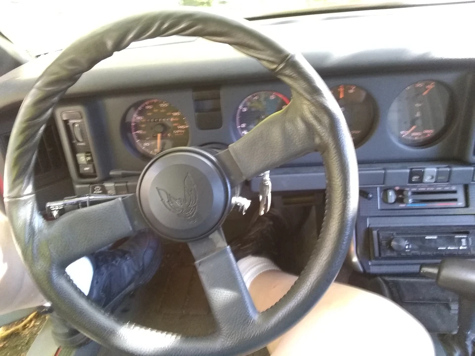 1987 Pontiac Firebird Trans Am 3rd Gen - Image 8 of 20