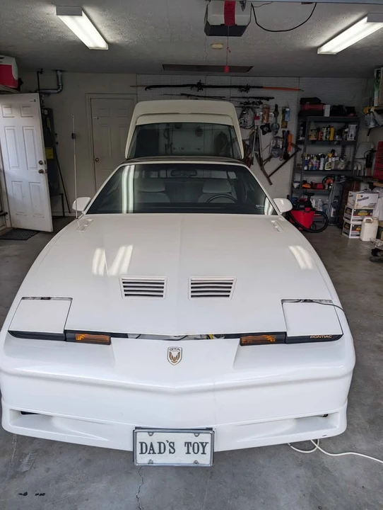 1987 Pontiac Firebird Trans Am 3rd Gen - Image 2 of 10