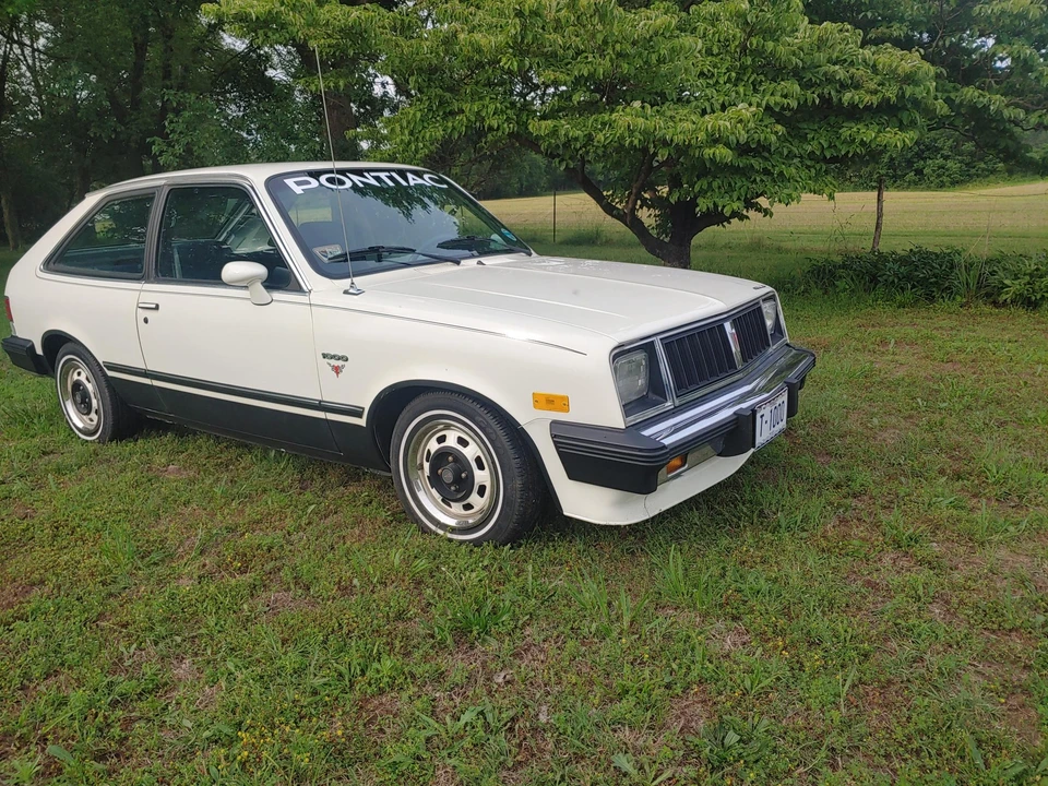 1987 Pontiac Sunbird - Image 3 of 31