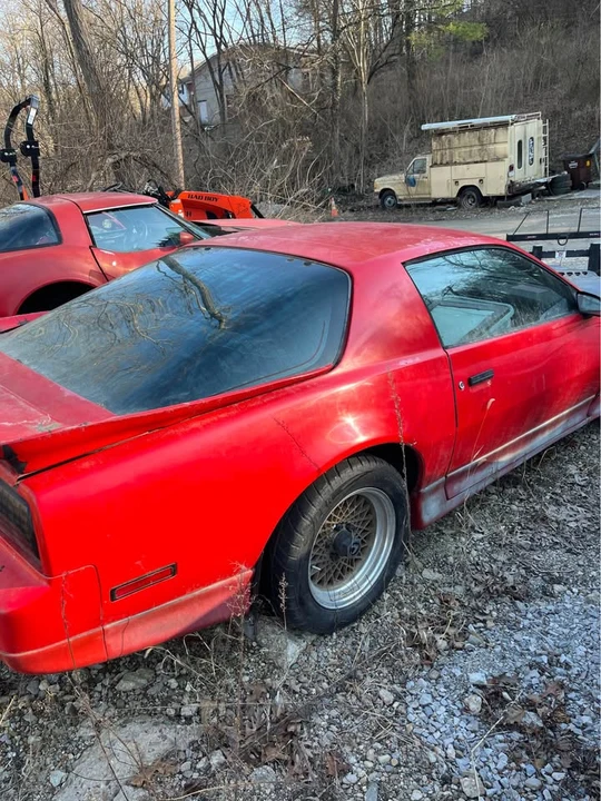 1987 Pontiac Firebird Trans Am 3rd Gen - Image 2 of 7