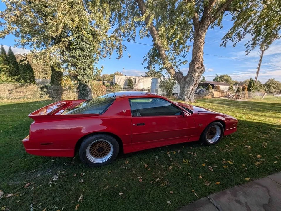 1987 Pontiac Firebird Trans Am 3rd Gen - Image 10 of 15