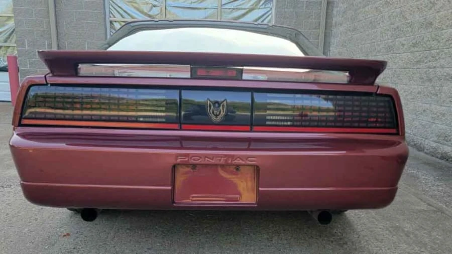 1987 Pontiac Firebird Trans Am 3rd Gen - Image 4 of 9