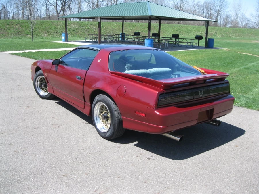 1987 Pontiac Firebird Trans Am 3rd Gen - Image 2 of 12