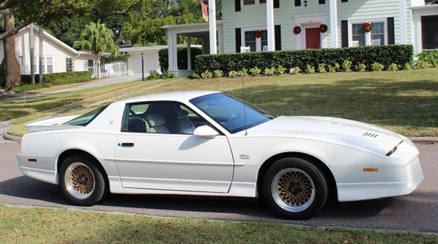 1987 Pontiac Firebird Trans Am 3rd Gen - Image 3 of 8