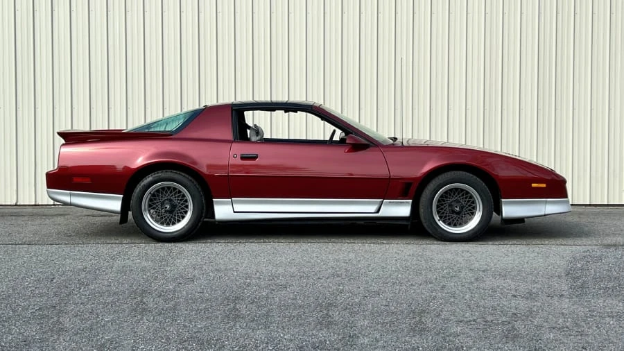1987 Pontiac Firebird Trans Am 3rd Gen - Image 2 of 24
