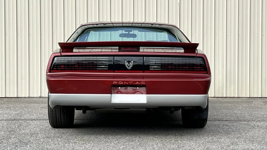 1987 Pontiac Firebird Trans Am 3rd Gen - Image 5 of 24