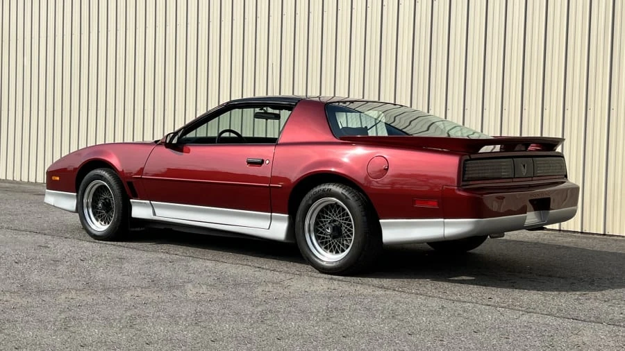 1987 Pontiac Firebird Trans Am 3rd Gen - Image 8 of 24