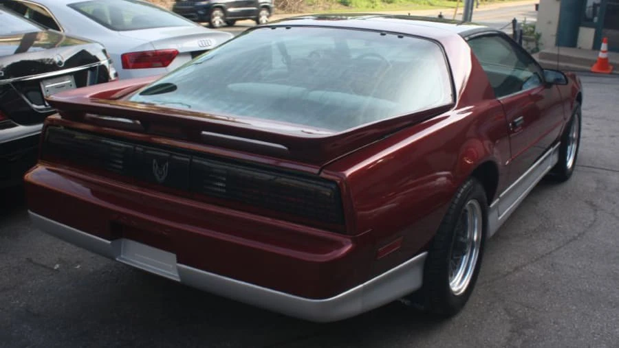 1987 Pontiac Firebird Trans Am 3rd Gen - Image 3 of 11