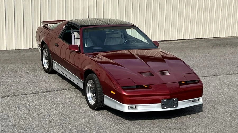 1987 Pontiac Firebird Trans Am 3rd Gen - Image 6 of 24