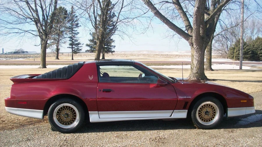 1987 Pontiac Firebird Trans Am 3rd Gen - Image 2 of 8