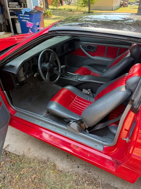 1987 Pontiac Firebird Trans Am 3rd Gen - Image 5 of 9
