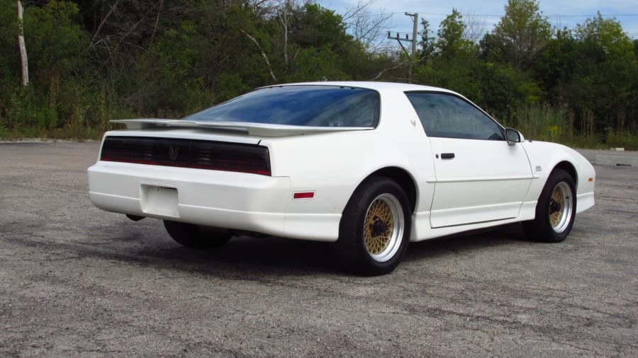 1987 Pontiac Firebird Trans Am 3rd Gen - Image 2 of 8