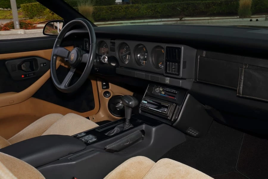 1987 Pontiac Firebird Trans Am 3rd Gen - Image 23 of 30