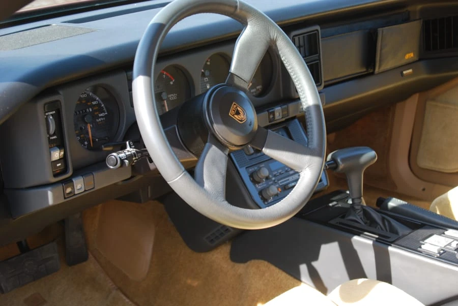 1987 Pontiac Firebird Trans Am 3rd Gen - Image 4 of 10