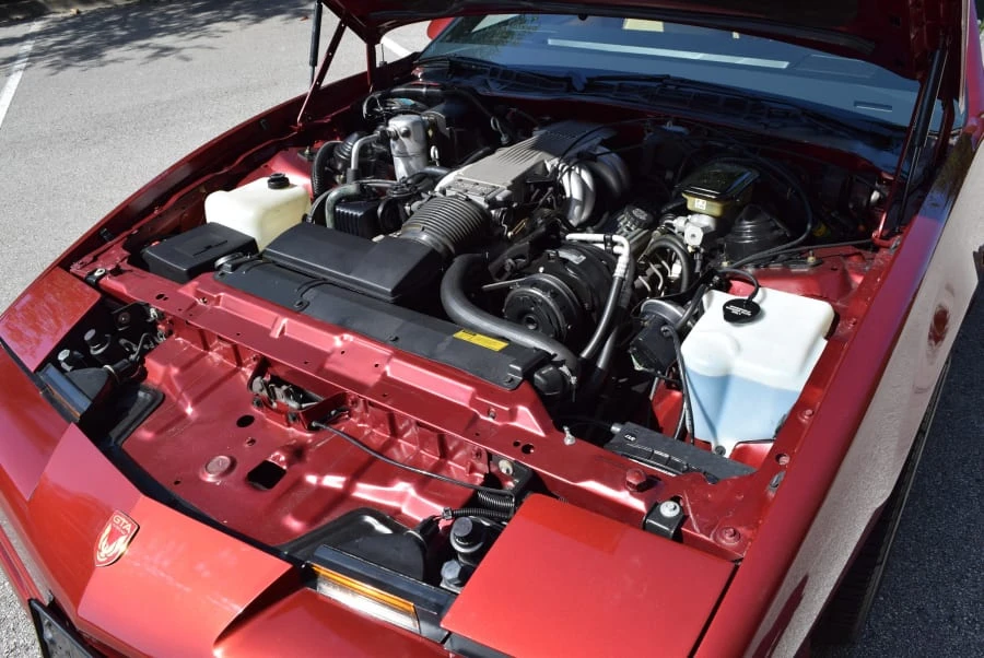 1987 Pontiac Firebird Trans Am 3rd Gen - Image 4 of 11