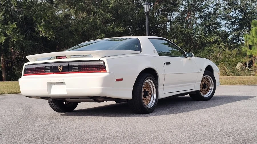1987 Pontiac Firebird Trans Am 3rd Gen - Image 3 of 23
