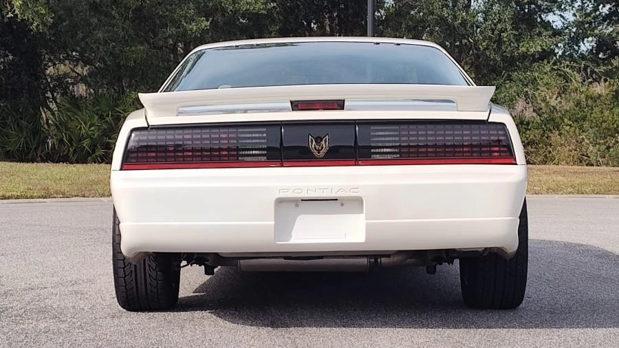 1987 Pontiac Firebird Trans Am 3rd Gen - Image 5 of 23
