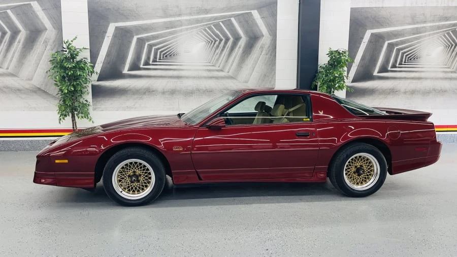 1987 Pontiac Firebird Trans Am 3rd Gen - Image 2 of 10