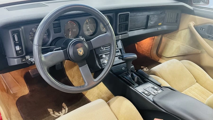 1987 Pontiac Firebird Trans Am 3rd Gen - Image 3 of 10