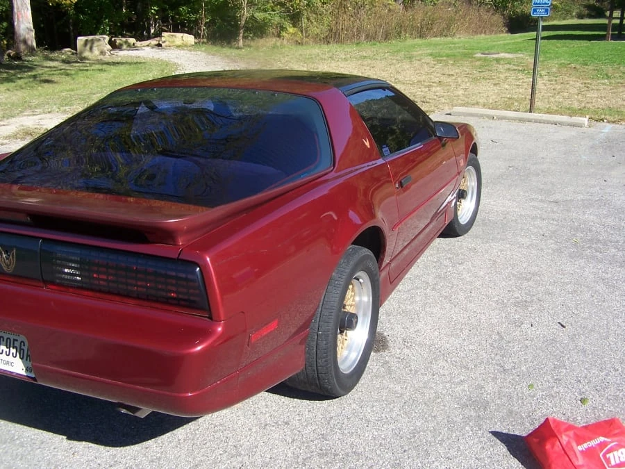 1987 Pontiac Firebird Trans Am 3rd Gen - Image 3 of 12