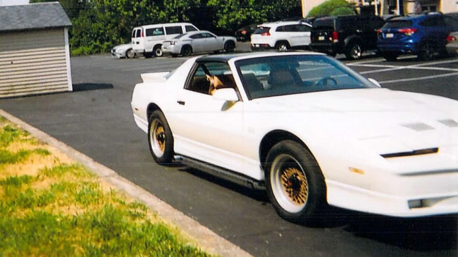1987 Pontiac Firebird Trans Am 3rd Gen - Image 6 of 13