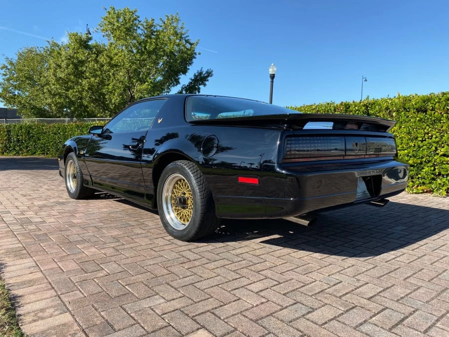 1987 Pontiac Firebird Trans Am 3rd Gen - Image 2 of 9