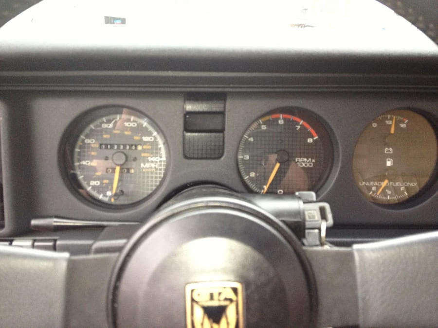 1987 Pontiac Firebird Trans Am 3rd Gen - Image 4 of 4