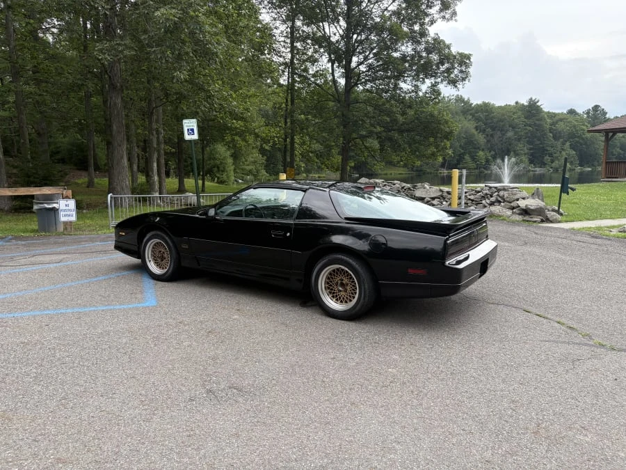 1987 Pontiac Firebird Trans Am 3rd Gen - Image 5 of 16