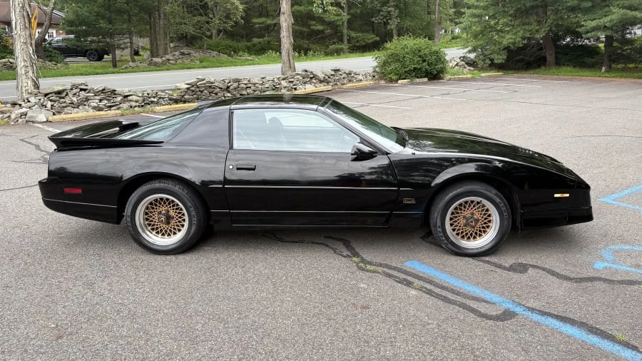 1987 Pontiac Firebird Trans Am 3rd Gen - Image 6 of 16