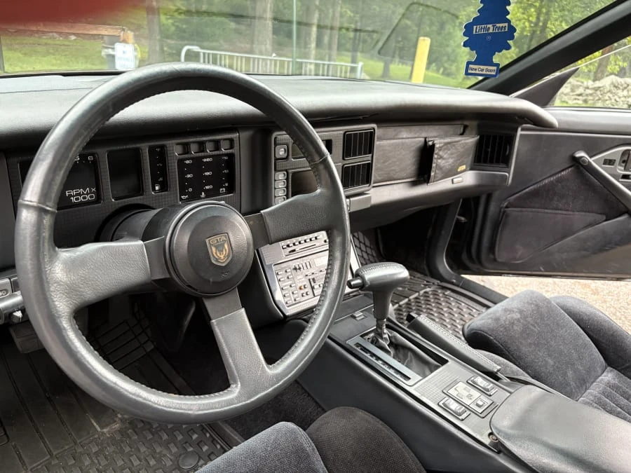 1987 Pontiac Firebird Trans Am 3rd Gen - Image 15 of 16