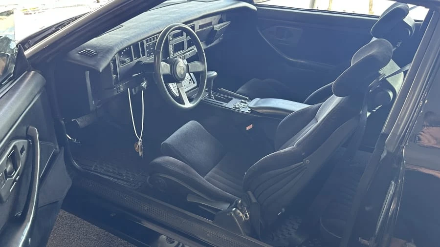 1987 Pontiac Firebird Trans Am 3rd Gen - Image 5 of 6