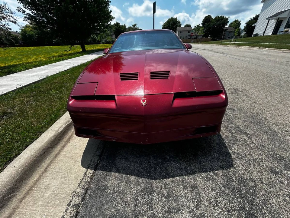 1987 Pontiac Firebird Trans Am 3rd Gen - Image 4 of 12