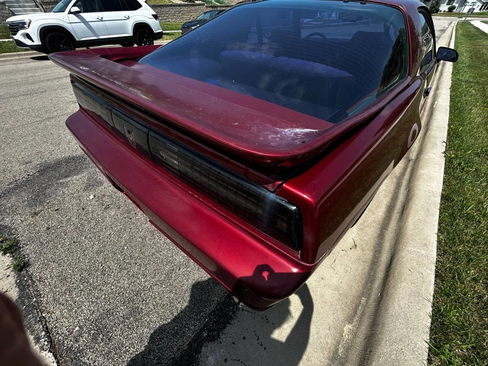 1987 Pontiac Firebird Trans Am 3rd Gen - Image 5 of 12