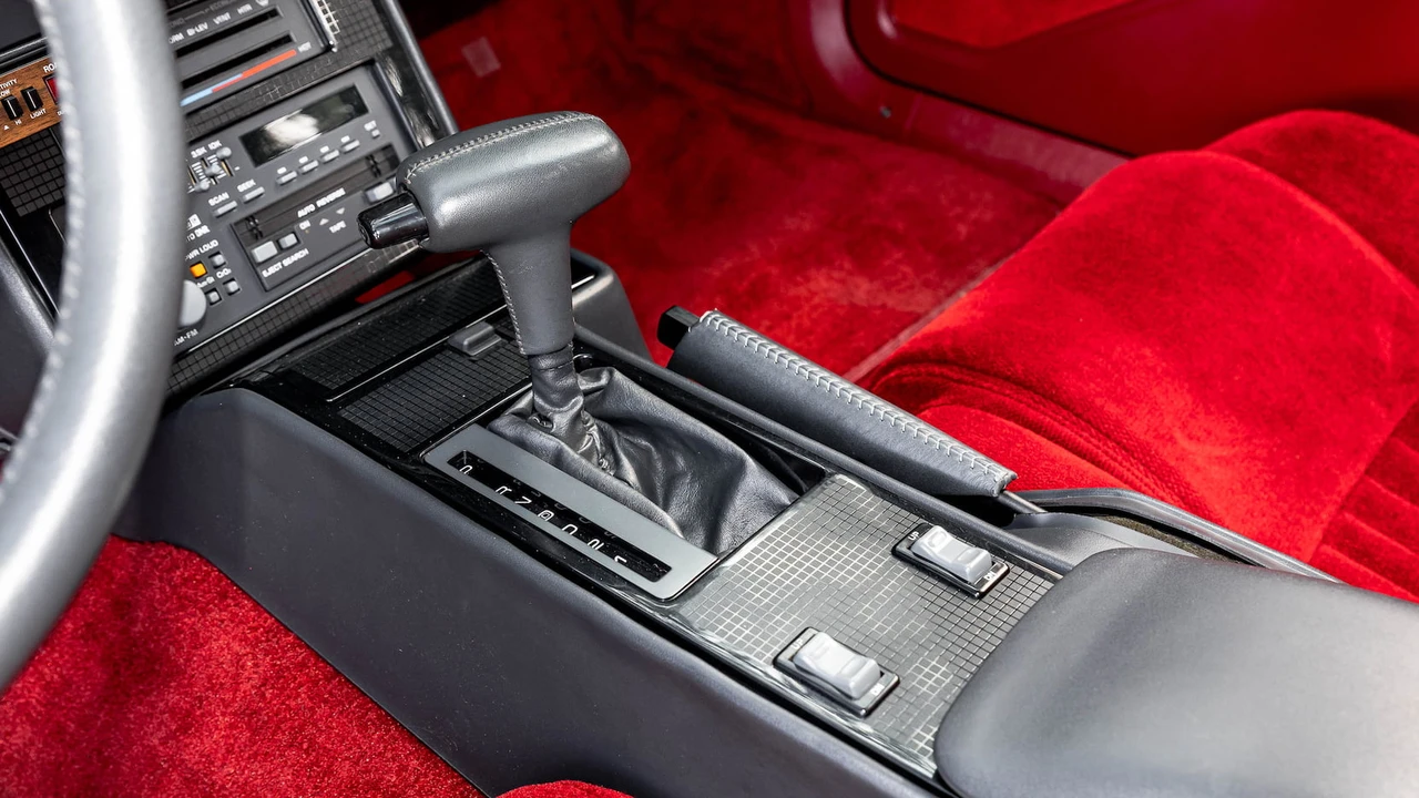1987 Pontiac Firebird Trans Am 3rd Gen - Image 11 of 25