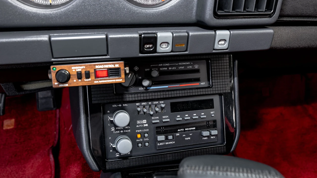 1987 Pontiac Firebird Trans Am 3rd Gen - Image 14 of 25