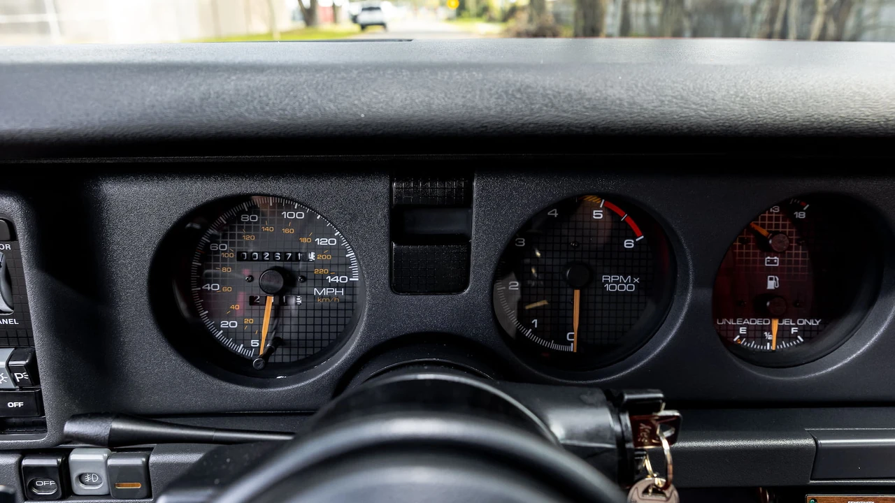 1987 Pontiac Firebird Trans Am 3rd Gen - Image 17 of 25