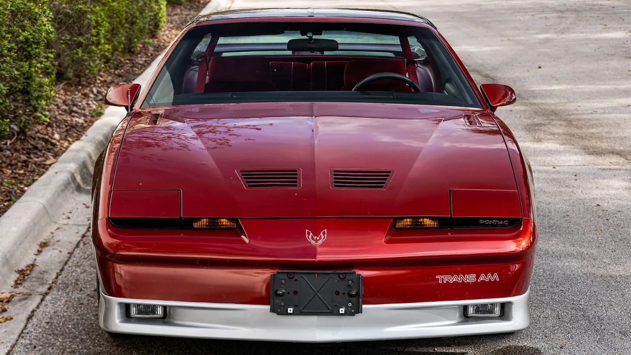 1987 Pontiac Firebird Trans Am 3rd Gen - Image 25 of 25